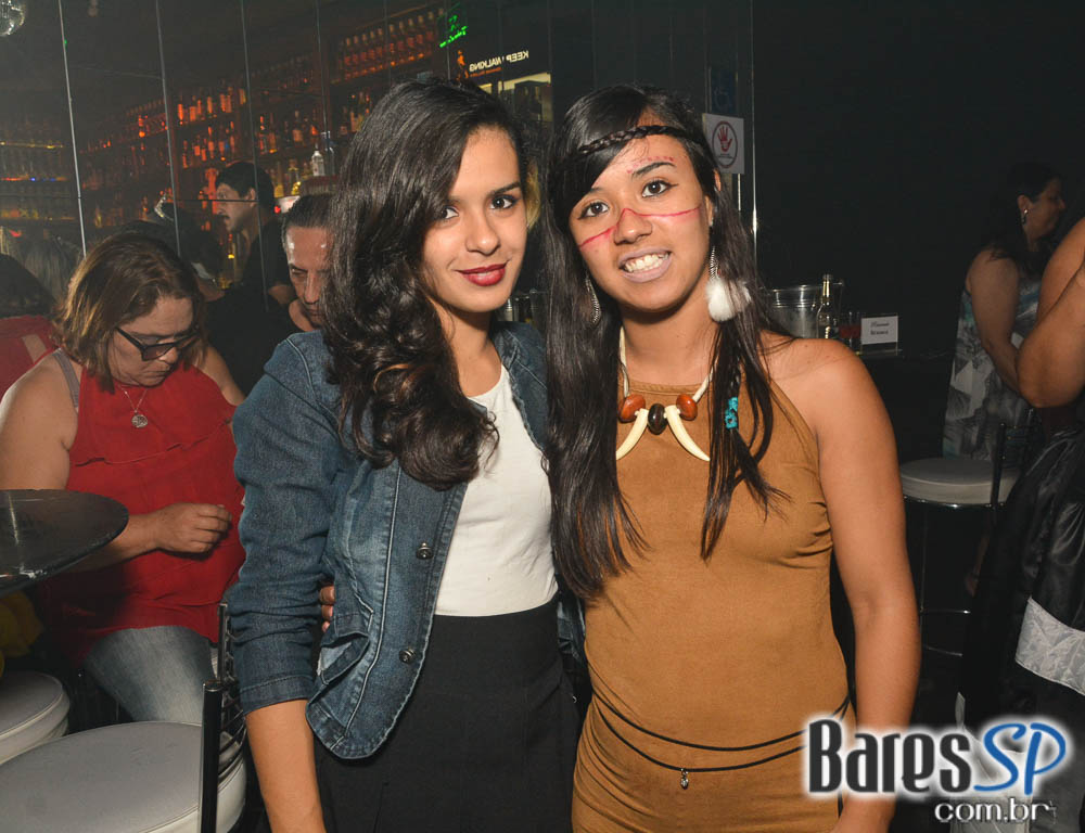 Festa de despedida do ano de 2016 com a Noite da Fantasia no Akbar Festa de despedida do ano de 2016 com a Noite da Fantasia no Akbar