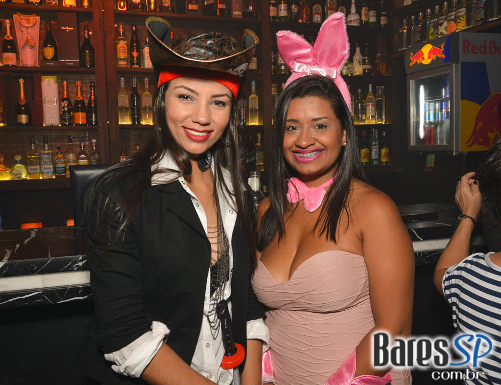 Festa de despedida do ano de 2016 com a Noite da Fantasia no Akbar Festa de despedida do ano de 2016 com a Noite da Fantasia no Akbar