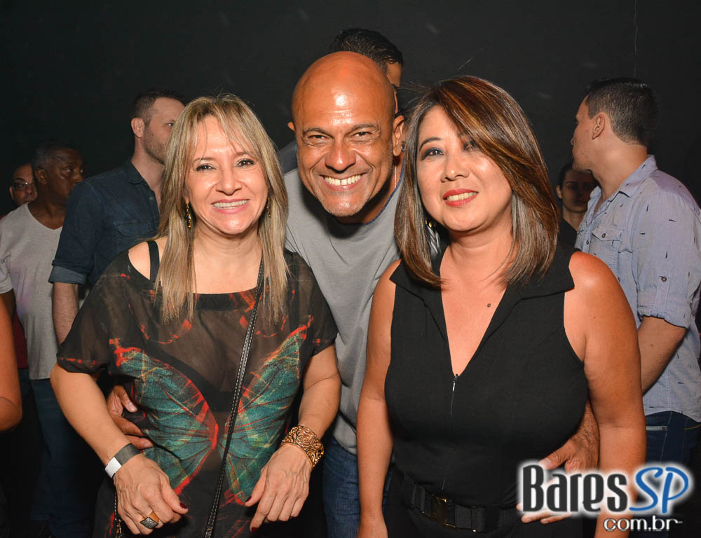 Festa de despedida do ano de 2016 com a Noite da Fantasia no Akbar Festa de despedida do ano de 2016 com a Noite da Fantasia no Akbar