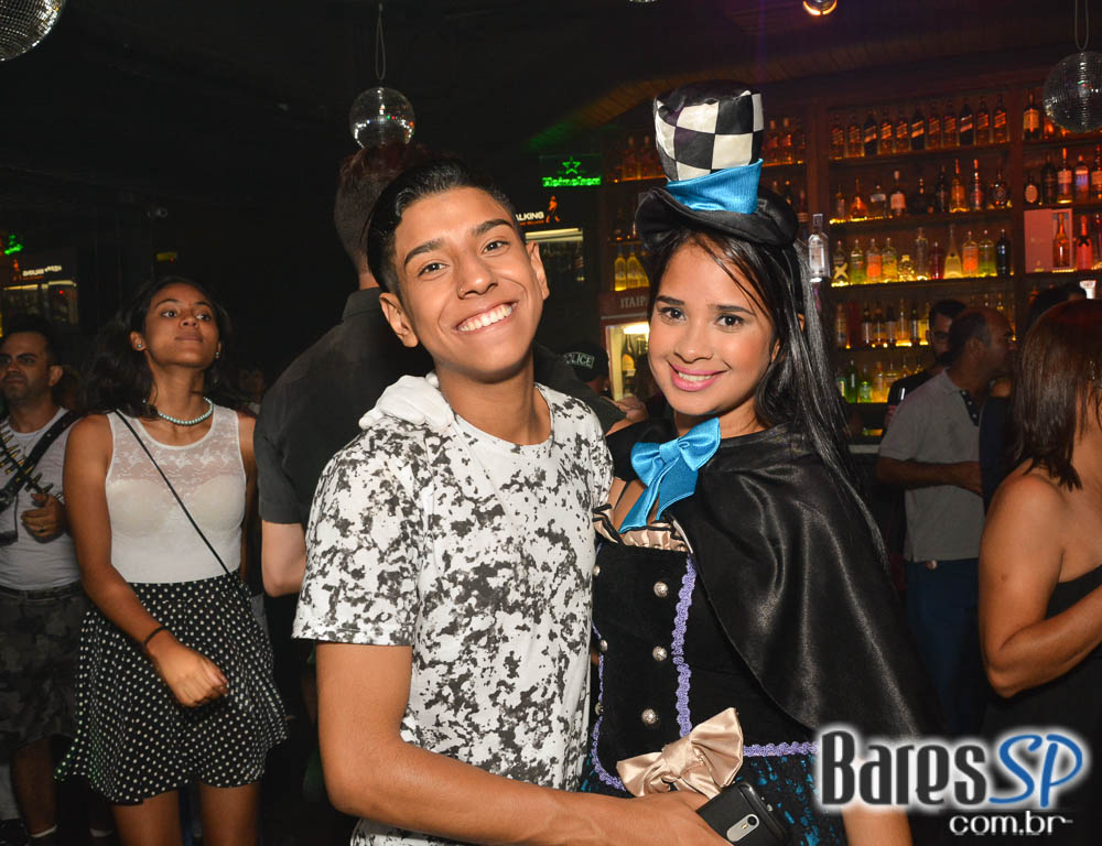 Festa de despedida do ano de 2016 com a Noite da Fantasia no Akbar Festa de despedida do ano de 2016 com a Noite da Fantasia no Akbar