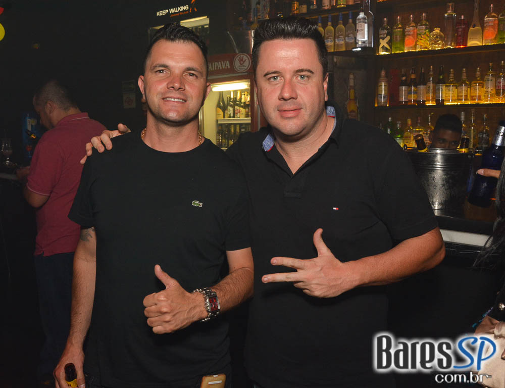 Festa de despedida do ano de 2016 com a Noite da Fantasia no Akbar Festa de despedida do ano de 2016 com a Noite da Fantasia no Akbar