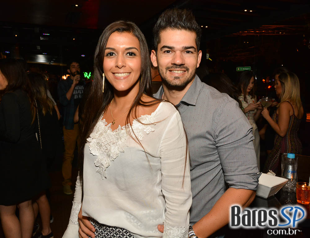 Show da Banda Viva Noite animou a noite no Dezoito Bar Show da Banda Viva Noite animou a noite no Dezoito Bar