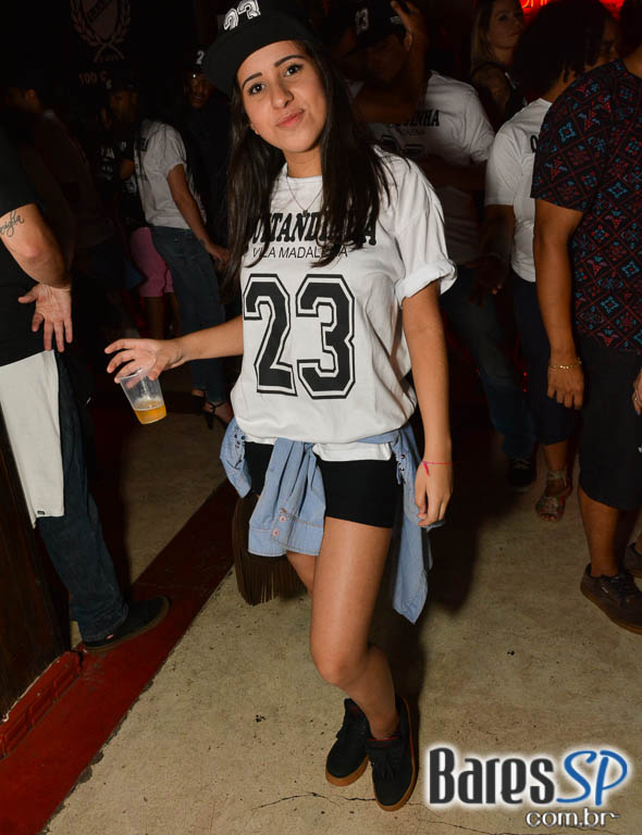 Aniversário de 23 anos do Bar Quitandinha com DJs convidados agitou o sábado Aniversário de 23 anos do Bar Quitandinha com DJs convidados agitou o sábado