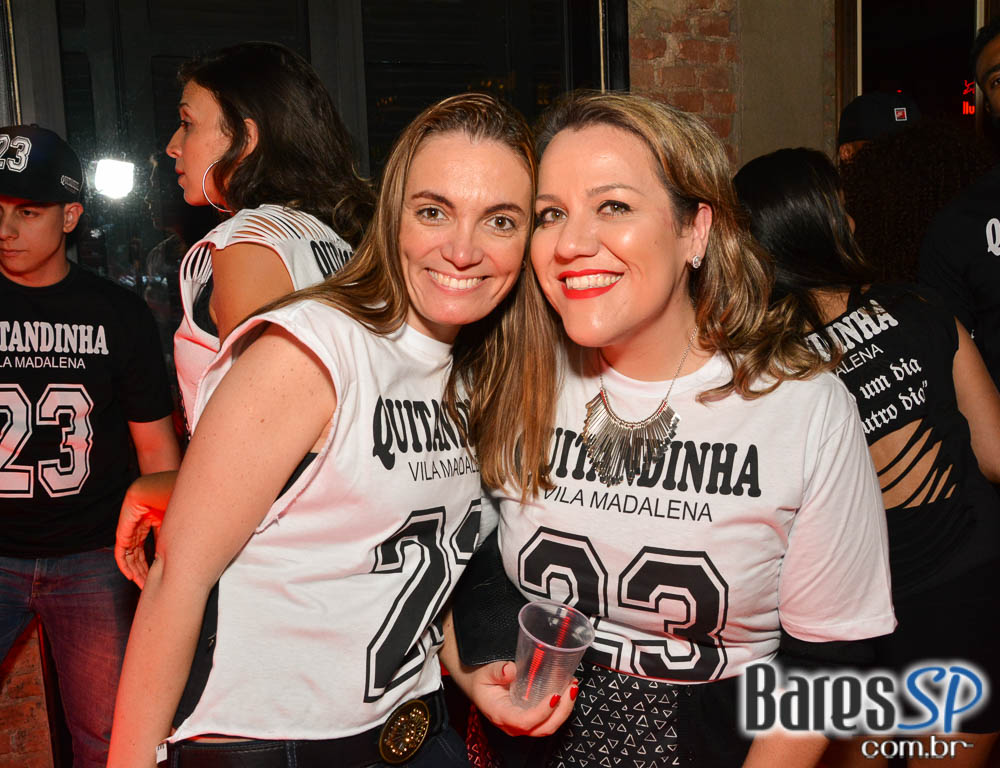 Aniversário de 23 anos do Bar Quitandinha com DJs convidados agitou o sábado Aniversário de 23 anos do Bar Quitandinha com DJs convidados agitou o sábado