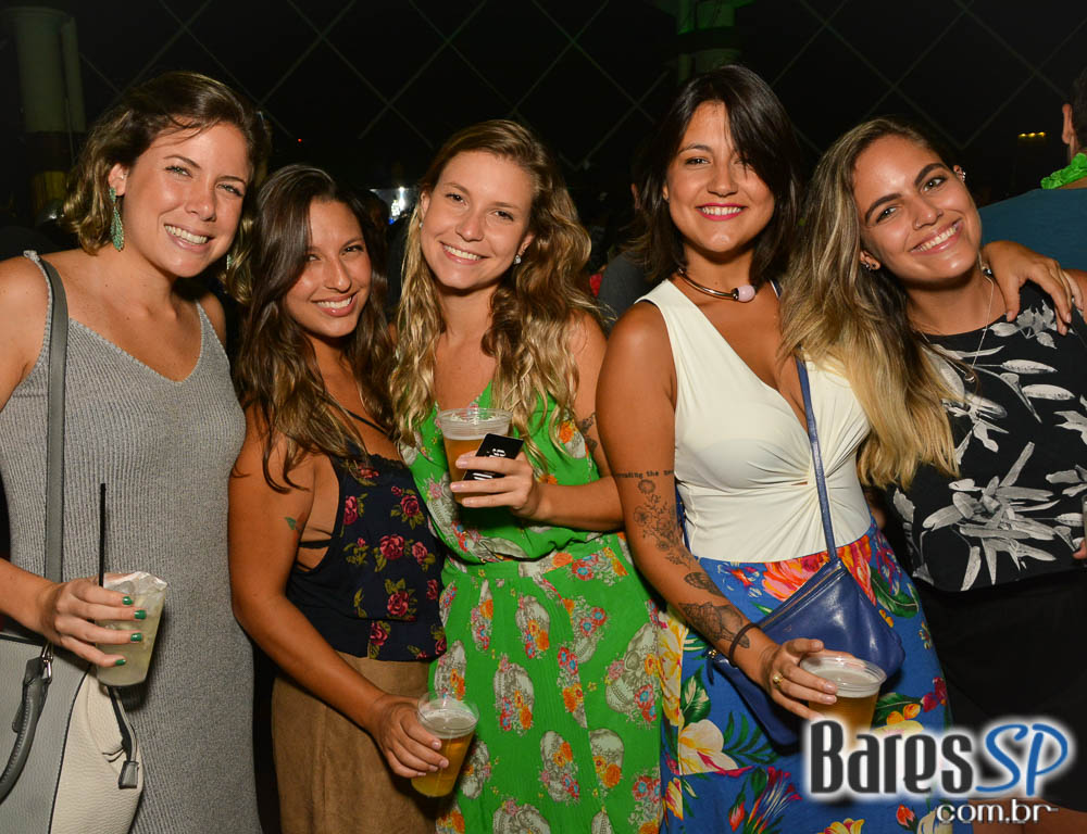 Cine Joia foi palco da 1ª Edição da Festa Odara 2017 com Edy Star Cine Joia foi palco da 1ª Edição da Festa Odara 2017 com Edy Star