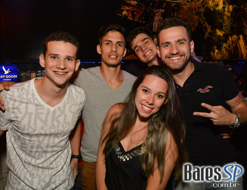 #EnfimChegouASextaFeira com Pagode dos Brothers, As de Paula e Leo Derobi no Boteco Vila Rica #EnfimChegouASextaFeira com Pagode dos Brothers, As de Paula e Leo Derobi no Boteco Vila Rica