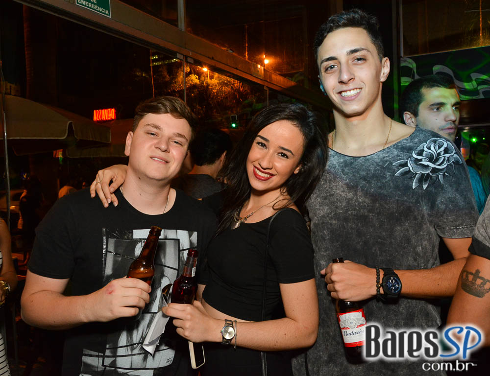 #EnfimChegouASextaFeira com Pagode dos Brothers, As de Paula e Leo Derobi no Boteco Vila Rica #EnfimChegouASextaFeira com Pagode dos Brothers, As de Paula e Leo Derobi no Boteco Vila Rica