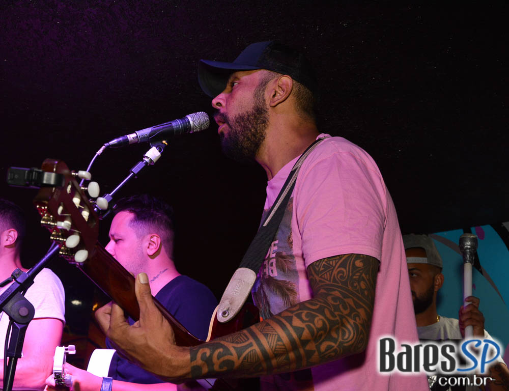 #EnfimChegouASextaFeira com Pagode dos Brothers, As de Paula e Leo Derobi no Boteco Vila Rica #EnfimChegouASextaFeira com Pagode dos Brothers, As de Paula e Leo Derobi no Boteco Vila Rica
