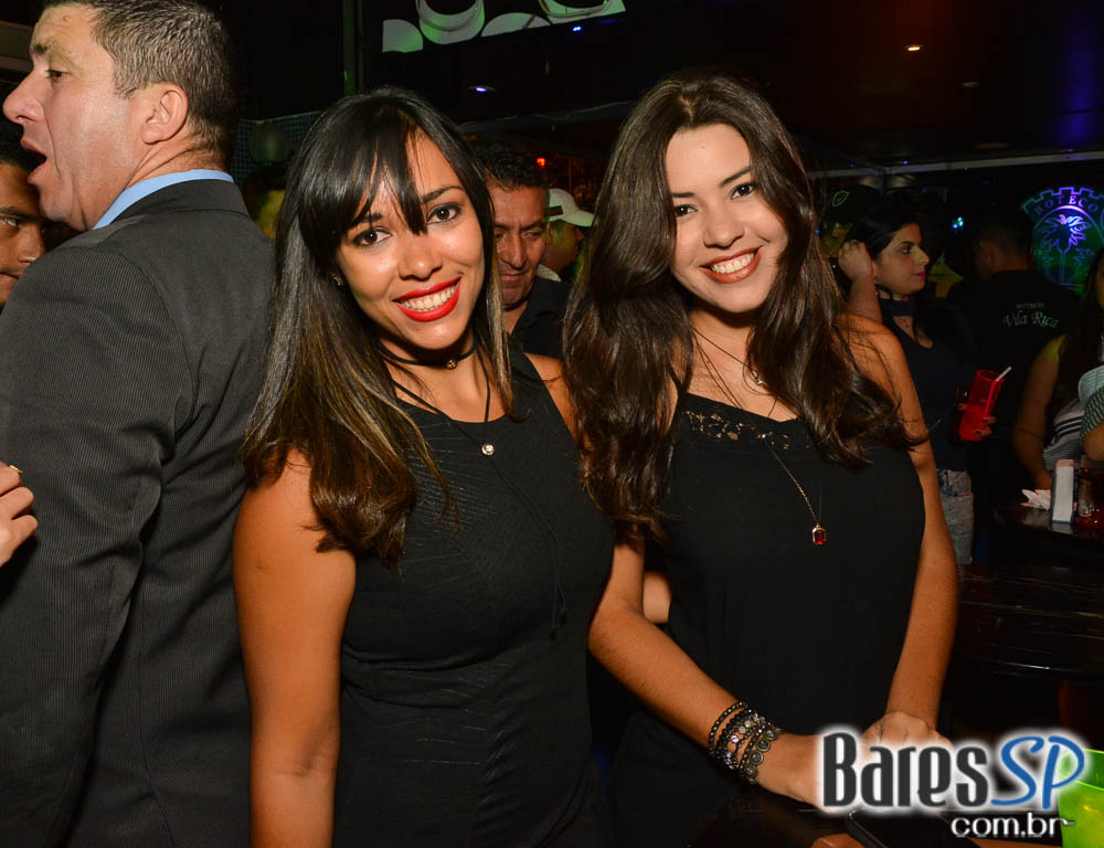 #EnfimChegouASextaFeira com Pagode dos Brothers, As de Paula e Leo Derobi no Boteco Vila Rica #EnfimChegouASextaFeira com Pagode dos Brothers, As de Paula e Leo Derobi no Boteco Vila Rica