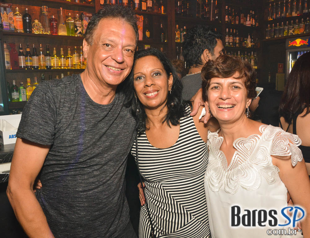 Noite da Skol Secret animou a sexta-feira do Akbar Lounge e Disco Noite da Skol Secret animou a sexta-feira do Akbar Lounge e Disco