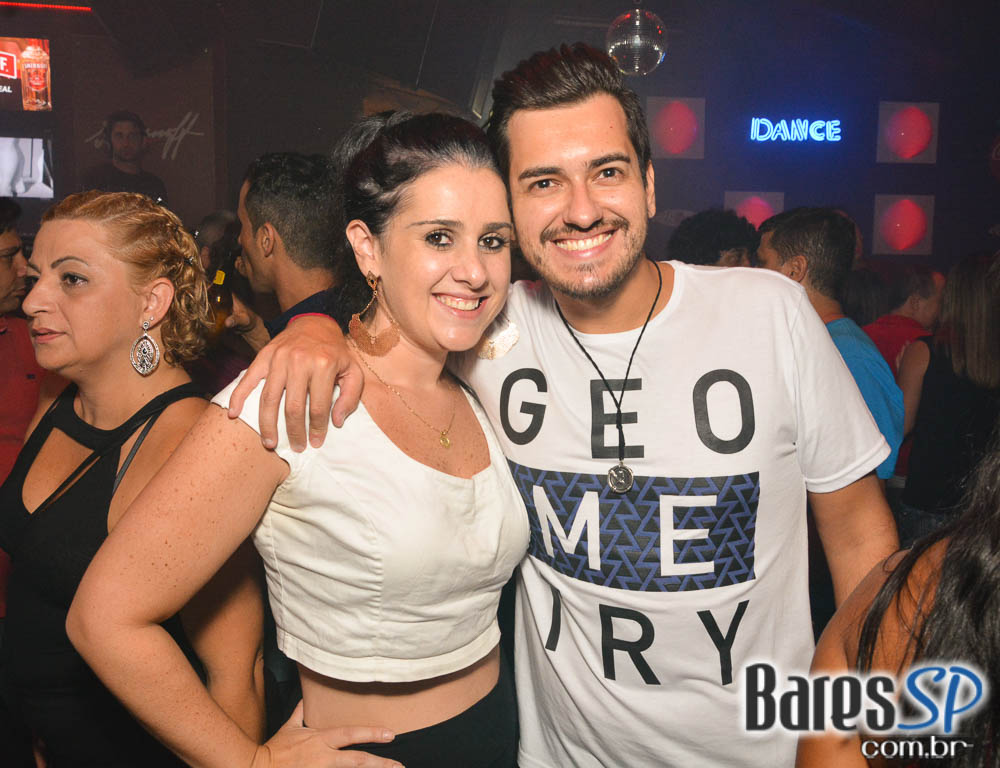 Noite da Skol Secret animou a sexta-feira do Akbar Lounge e Disco Noite da Skol Secret animou a sexta-feira do Akbar Lounge e Disco