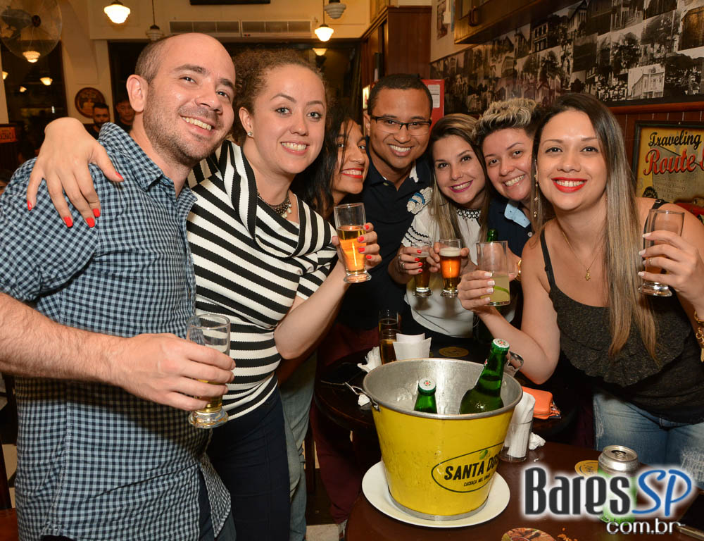 Os Manteigas apresentaram o melhor do MPB e pop rock no Bar Birô Os Manteigas apresentaram o melhor do MPB e pop rock no Bar Birô