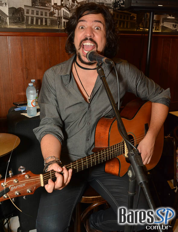 Os Manteigas apresentaram o melhor do MPB e pop rock no Bar Birô Os Manteigas apresentaram o melhor do MPB e pop rock no Bar Birô