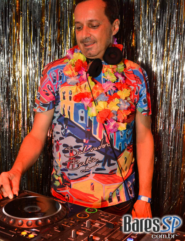 Pré-Carnaval do Bloco Quizomba e Festa Gambiarra no Centro de São Paulo Pré-Carnaval do Bloco Quizomba e Festa Gambiarra no Centro de São Paulo