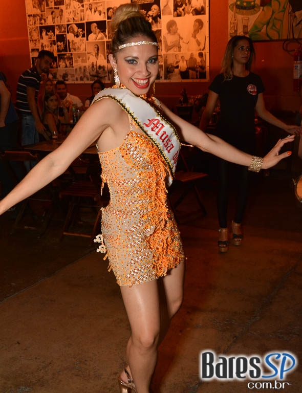 Bloco do Fervo e Roda de Samba do Olaria animaram o Traço de União Bloco do Fervo e Roda de Samba do Olaria animaram o Traço de União