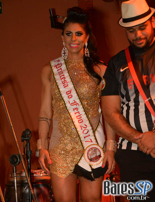 Bloco do Fervo e Roda de Samba do Olaria animaram o Traço de União Bloco do Fervo e Roda de Samba do Olaria animaram o Traço de União