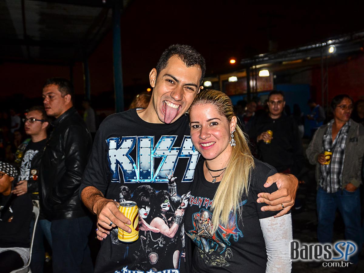 Bandas The Best Maien, Comet Strike, Live to Kiss e Dirty Jack no Aquarius Rock Bar Bandas The Best Maien, Comet Strike, Live to Kiss e Dirty Jack no Aquarius Rock Bar