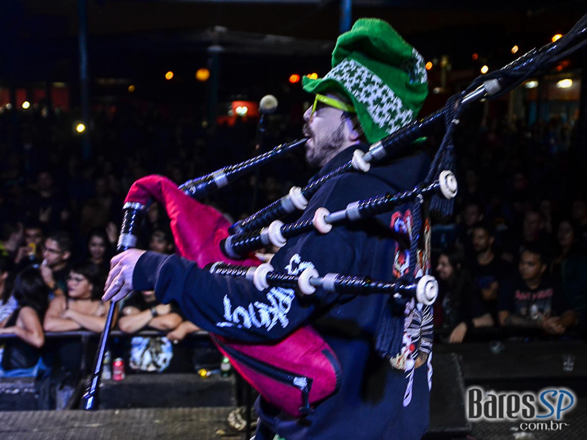 Bandas The Best Maien, Comet Strike, Live to Kiss e Dirty Jack no Aquarius Rock Bar Bandas The Best Maien, Comet Strike, Live to Kiss e Dirty Jack no Aquarius Rock Bar