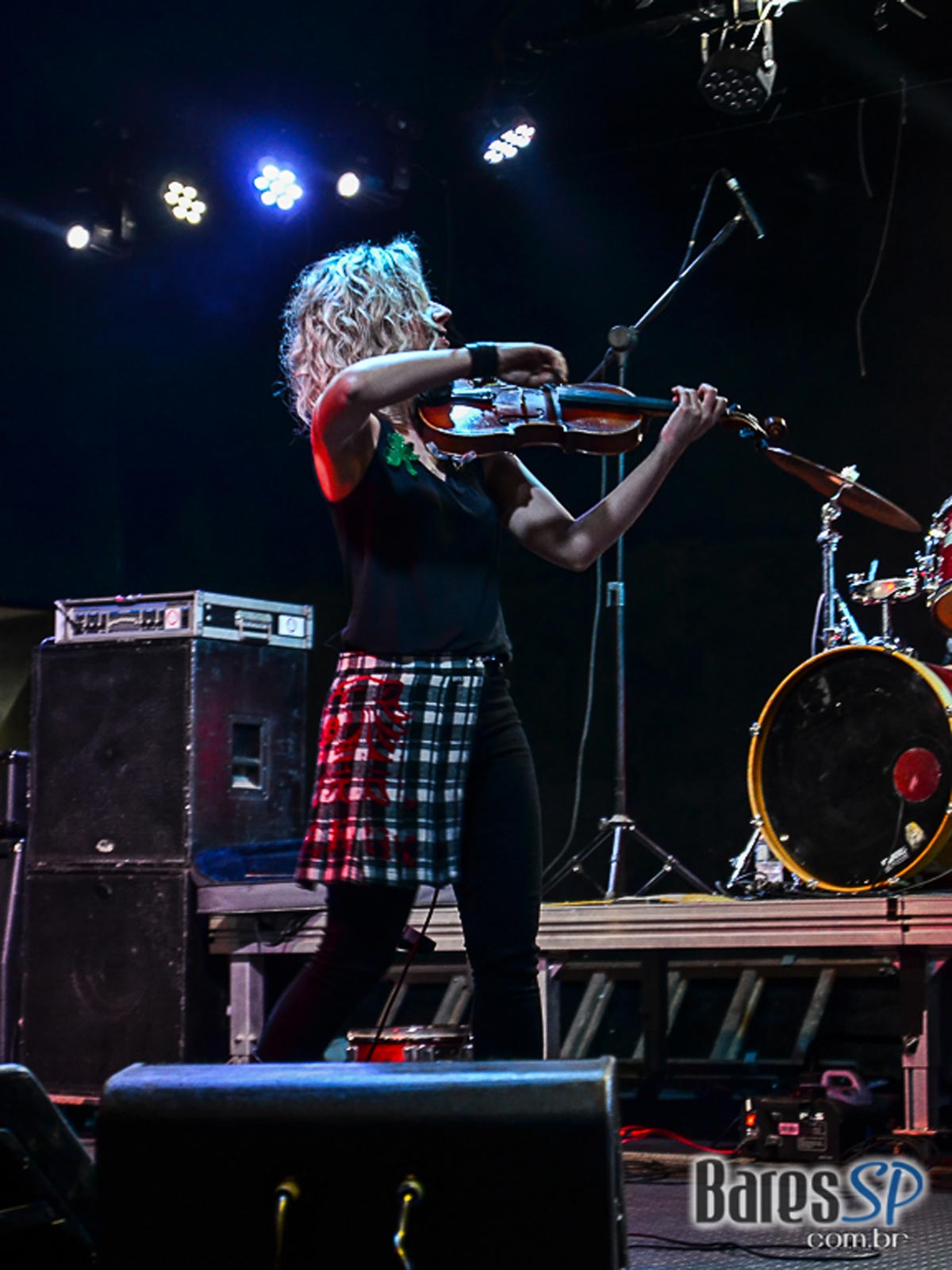 Bandas The Best Maien, Comet Strike, Live to Kiss e Dirty Jack no Aquarius Rock Bar Bandas The Best Maien, Comet Strike, Live to Kiss e Dirty Jack no Aquarius Rock Bar