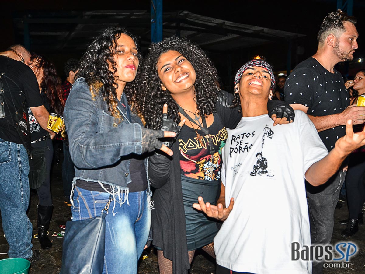 Bandas The Best Maien, Comet Strike, Live to Kiss e Dirty Jack no Aquarius Rock Bar Bandas The Best Maien, Comet Strike, Live to Kiss e Dirty Jack no Aquarius Rock Bar