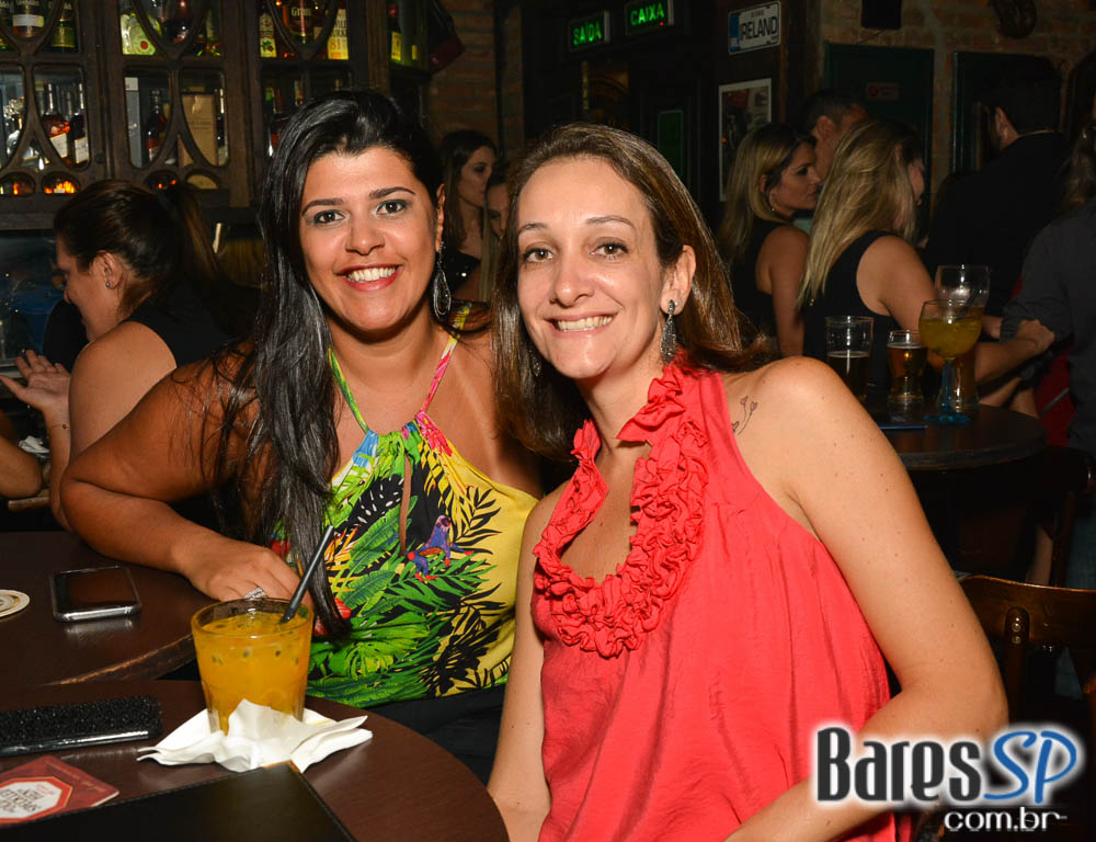 Banda Rock Stamp animou o palco do Dublin com muito Pop Rock Banda Rock Stamp animou o palco do Dublin com muito Pop Rock