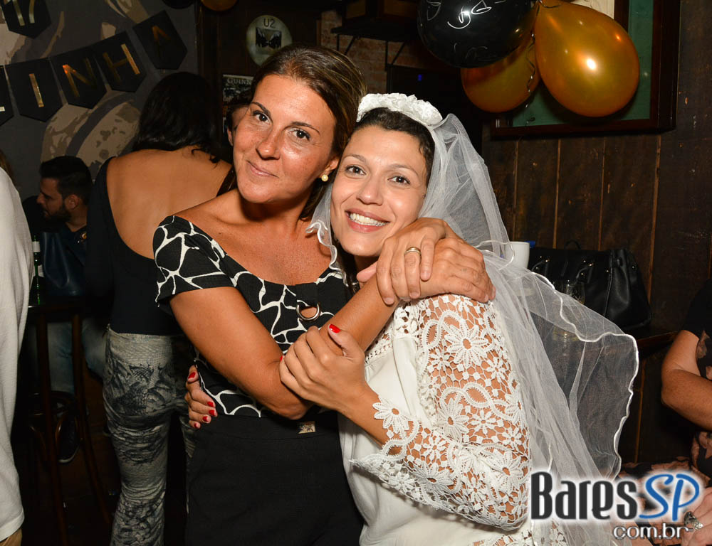 Banda Rock Stamp animou o palco do Dublin com muito Pop Rock Banda Rock Stamp animou o palco do Dublin com muito Pop Rock