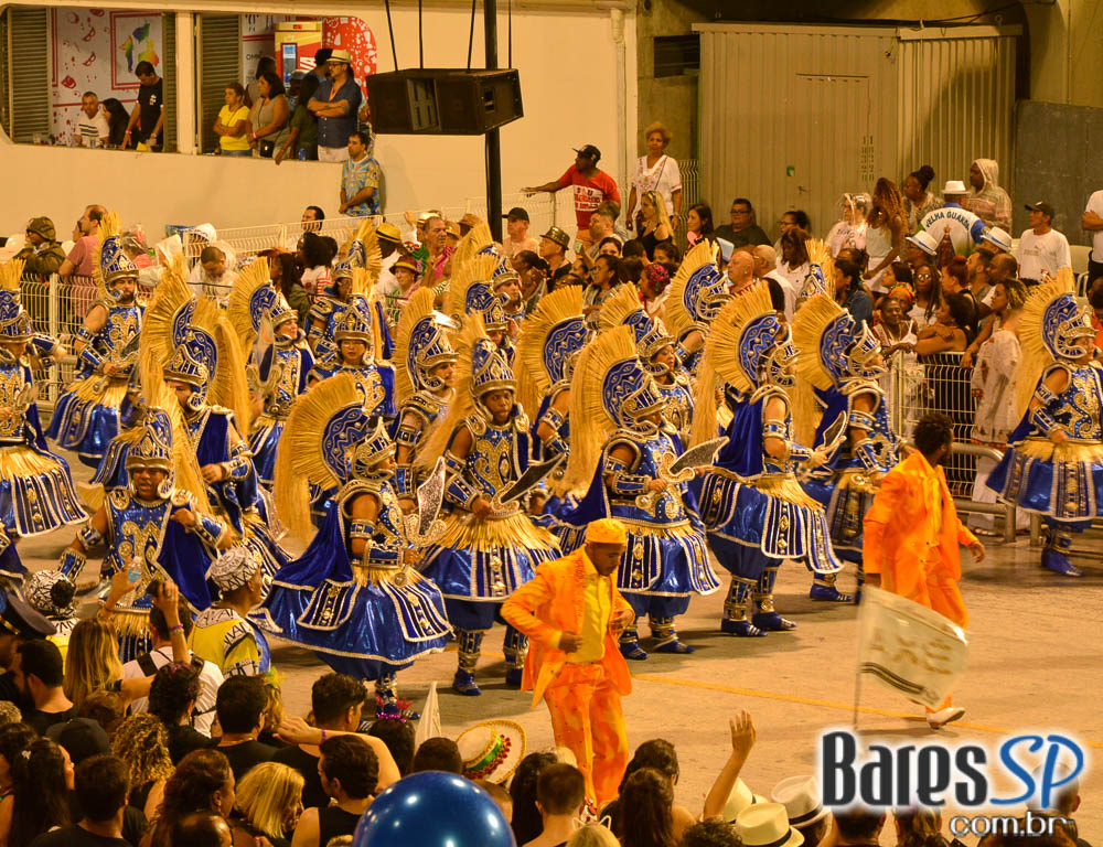 Camarote Bar Brahma recebeu Baile do Bem no Desfile das Capeão Camarote Bar Brahma recebeu Baile do Bem no Desfile das Capeão