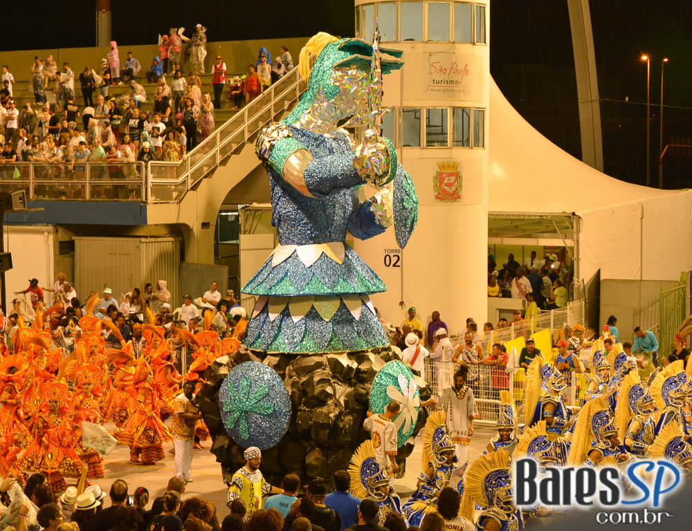 Camarote Bar Brahma recebeu Baile do Bem no Desfile das Capeão Camarote Bar Brahma recebeu Baile do Bem no Desfile das Capeão