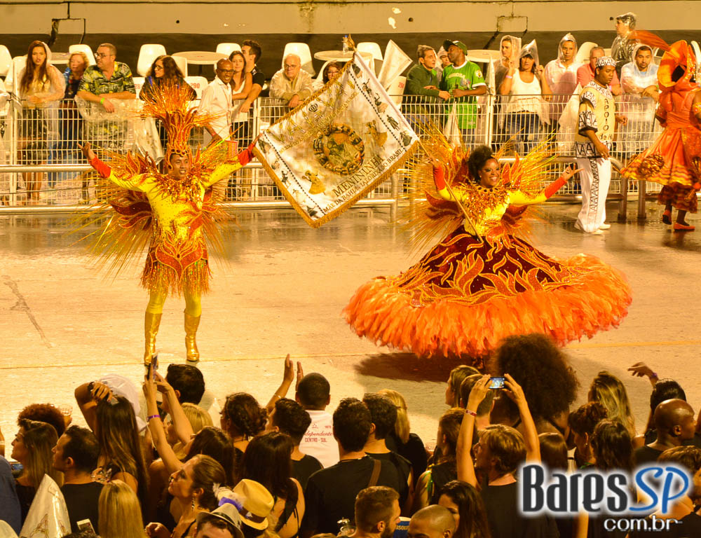 Camarote Bar Brahma recebeu Baile do Bem no Desfile das Capeão Camarote Bar Brahma recebeu Baile do Bem no Desfile das Capeão