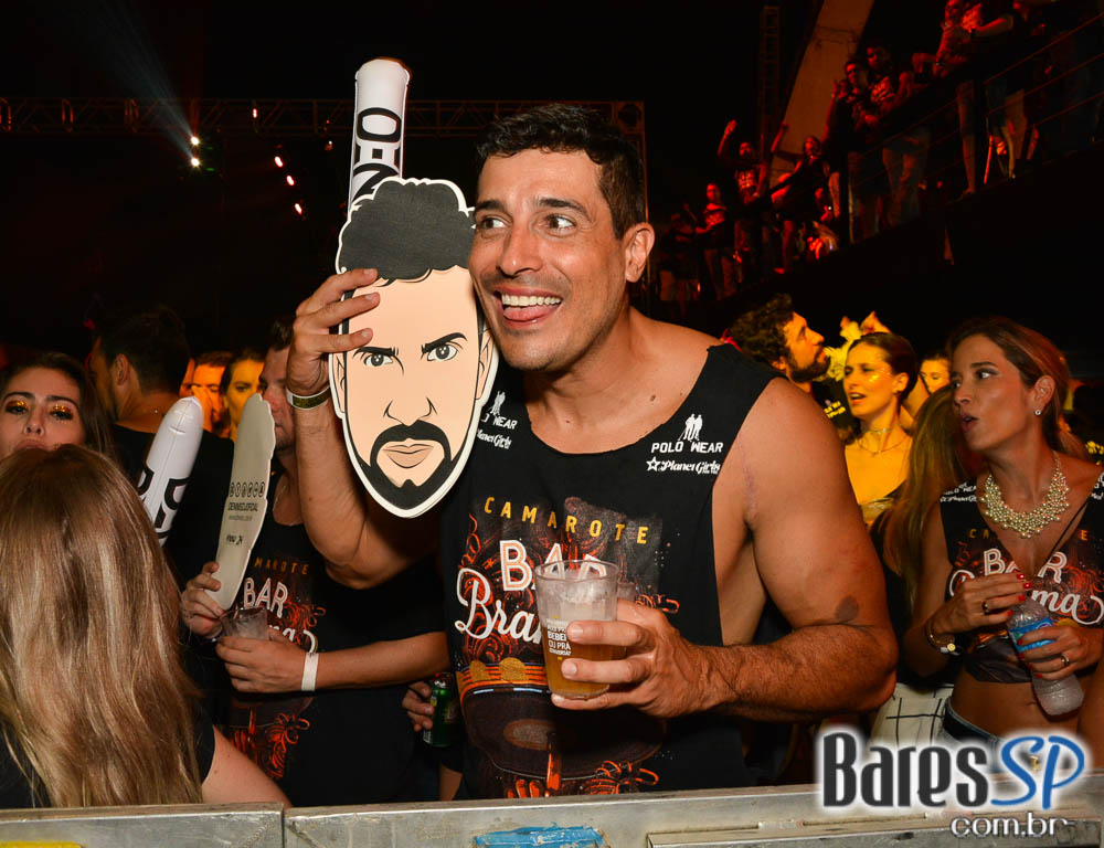 Camarote Bar Brahma recebeu Baile do Bem no Desfile das Capeão Camarote Bar Brahma recebeu Baile do Bem no Desfile das Capeão