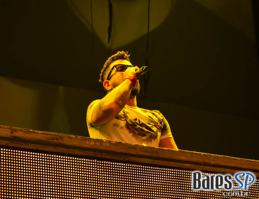 Camarote Bar Brahma recebeu Baile do Bem no Desfile das Capeão Camarote Bar Brahma recebeu Baile do Bem no Desfile das Capeão