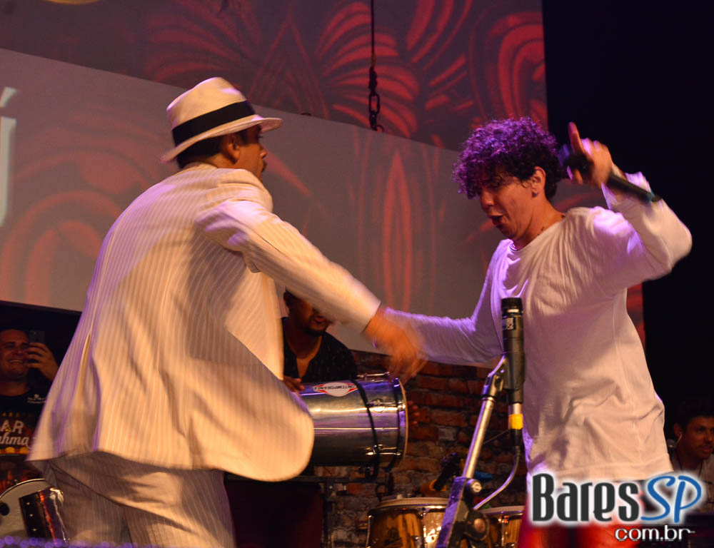 Camarote Bar Brahma recebeu Baile do Bem no Desfile das Capeão Camarote Bar Brahma recebeu Baile do Bem no Desfile das Capeão