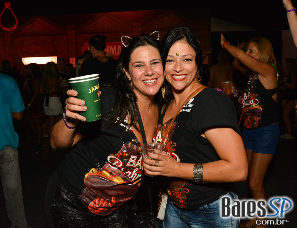 Camarote Bar Brahma recebeu Baile do Bem no Desfile das Capeão Camarote Bar Brahma recebeu Baile do Bem no Desfile das Capeão