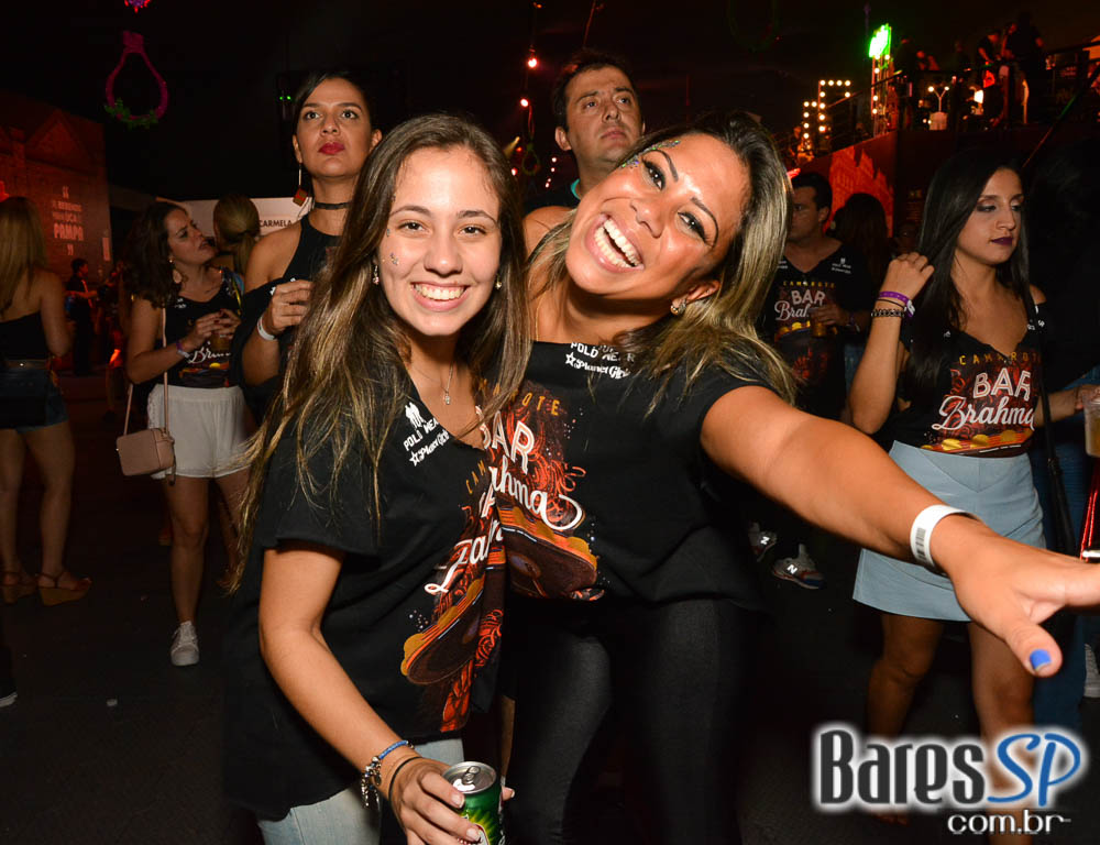 Camarote Bar Brahma recebeu Baile do Bem no Desfile das Capeão Camarote Bar Brahma recebeu Baile do Bem no Desfile das Capeão