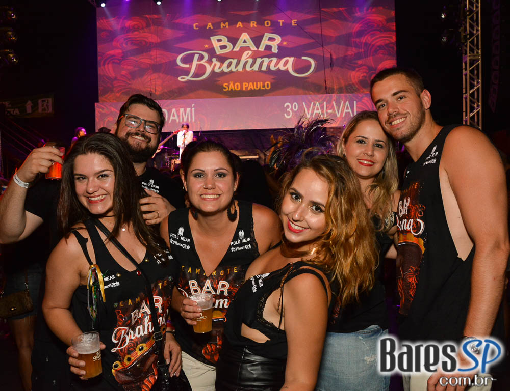 Camarote Bar Brahma recebeu Baile do Bem no Desfile das Capeão Camarote Bar Brahma recebeu Baile do Bem no Desfile das Capeão
