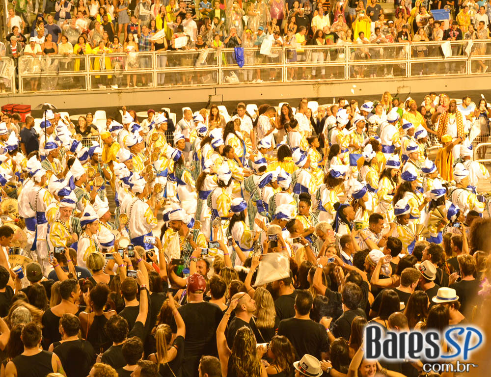 Camarote Bar Brahma recebeu Baile do Bem no Desfile das Capeão Camarote Bar Brahma recebeu Baile do Bem no Desfile das Capeão