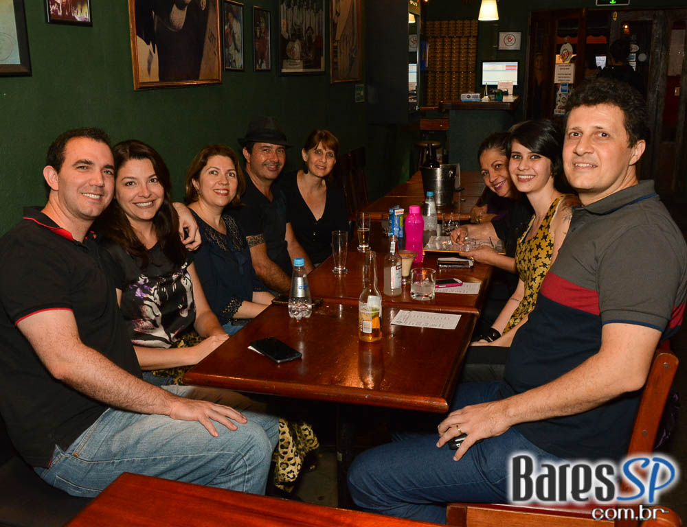 Alex Frontera Jazz e banda Bordel 69 comandaram o sábado do Ton Ton Jazz Alex Frontera Jazz e banda Bordel 69 comandaram o sábado do Ton Ton Jazz