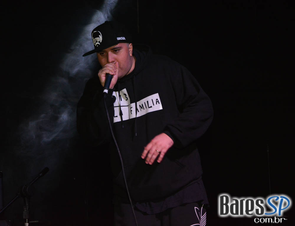 Bandas La Família 019, Ameaça, Brinquedo Torto e Hector Dub com clássicos do rock no Aquarius Rock Bar Bandas La Família 019, Ameaça, Brinquedo Torto e Hector Dub com clássicos do rock no Aquarius Rock Bar