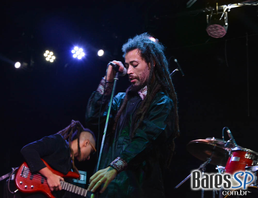 Bandas La Família 019, Ameaça, Brinquedo Torto e Hector Dub com clássicos do rock no Aquarius Rock Bar Bandas La Família 019, Ameaça, Brinquedo Torto e Hector Dub com clássicos do rock no Aquarius Rock Bar