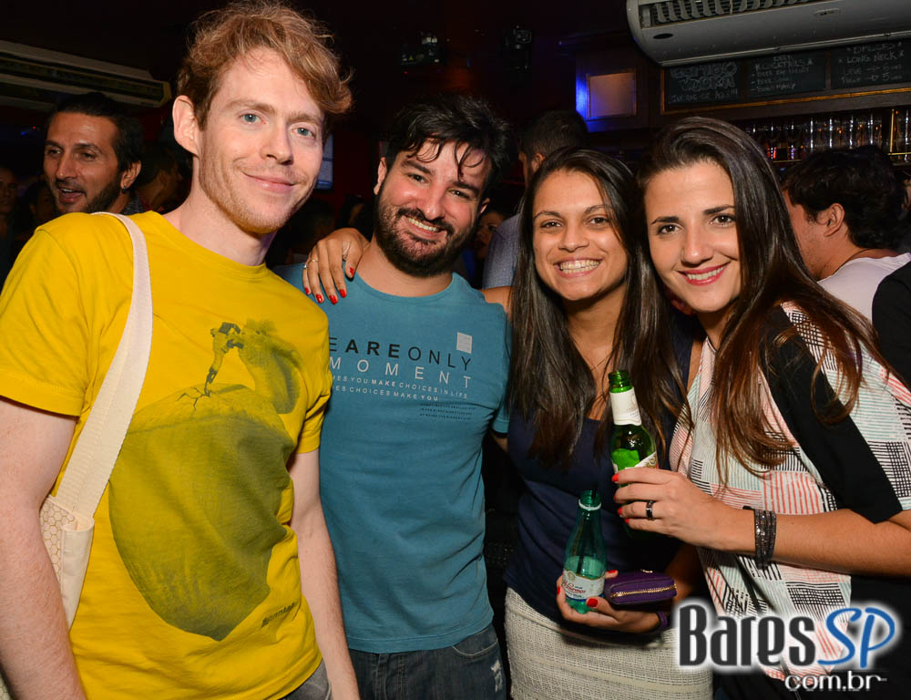 Junkie Box e William Kim comandaram o sábado do Republic Pub Junkie Box e William Kim comandaram o sábado do Republic Pub