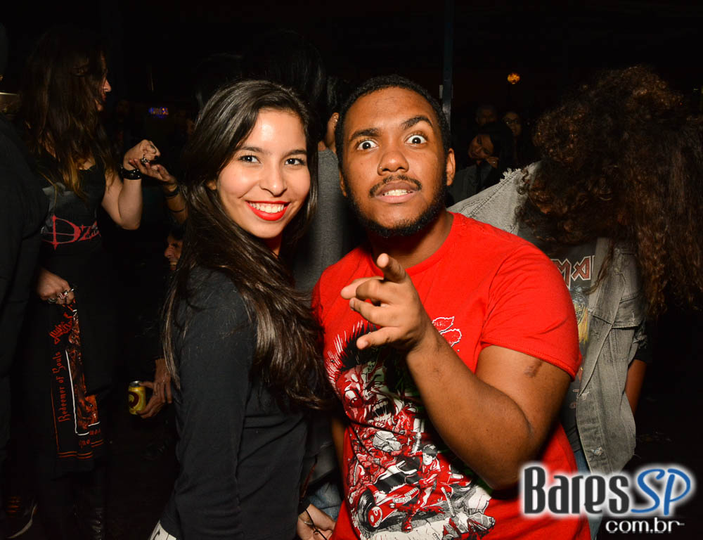 Covers com as bandas Ozzmozzy, Steel Tormentor, Master Piece e Eletric Eye animaram a noite do Aquarius Rock Bar Covers com as bandas Ozzmozzy, Steel Tormentor, Master Piece e Eletric Eye animaram a noite do Aquarius Rock Bar