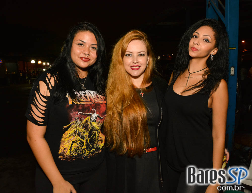 Covers com as bandas Ozzmozzy, Steel Tormentor, Master Piece e Eletric Eye animaram a noite do Aquarius Rock Bar Covers com as bandas Ozzmozzy, Steel Tormentor, Master Piece e Eletric Eye animaram a noite do Aquarius Rock Bar