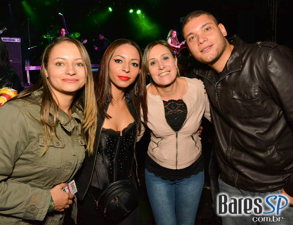 Covers com as bandas Ozzmozzy, Steel Tormentor, Master Piece e Eletric Eye animaram a noite do Aquarius Rock Bar Covers com as bandas Ozzmozzy, Steel Tormentor, Master Piece e Eletric Eye animaram a noite do Aquarius Rock Bar