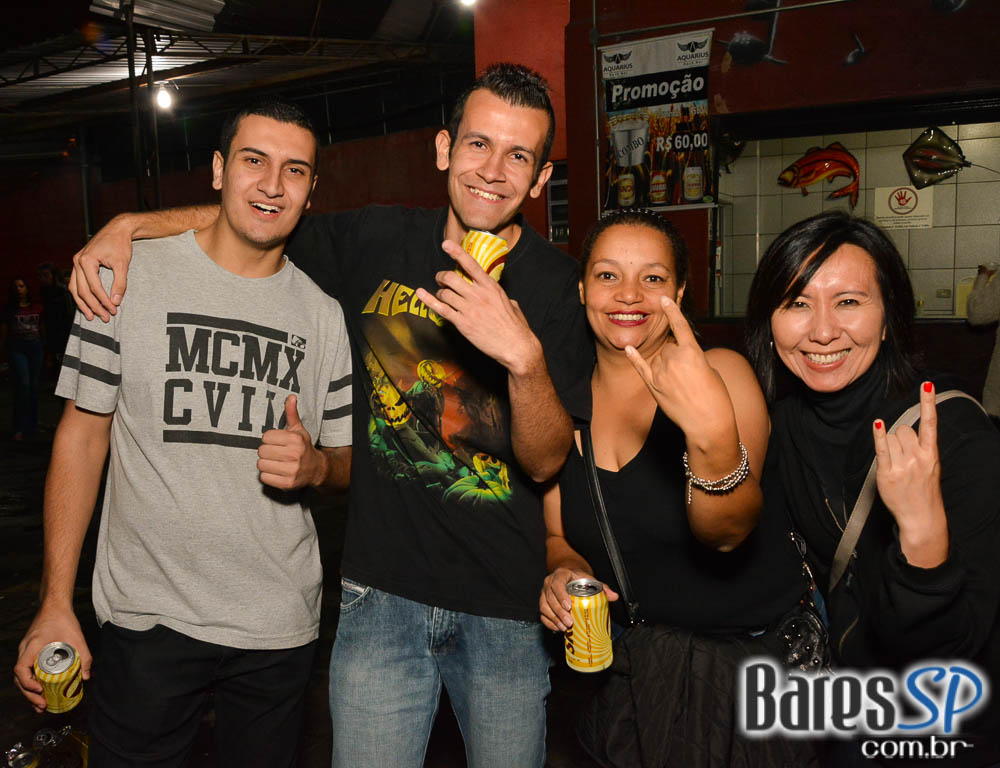 Covers com as bandas Ozzmozzy, Steel Tormentor, Master Piece e Eletric Eye animaram a noite do Aquarius Rock Bar Covers com as bandas Ozzmozzy, Steel Tormentor, Master Piece e Eletric Eye animaram a noite do Aquarius Rock Bar