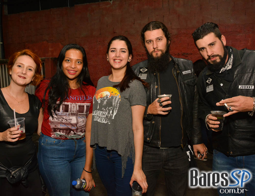 Covers com as bandas Ozzmozzy, Steel Tormentor, Master Piece e Eletric Eye animaram a noite do Aquarius Rock Bar Covers com as bandas Ozzmozzy, Steel Tormentor, Master Piece e Eletric Eye animaram a noite do Aquarius Rock Bar