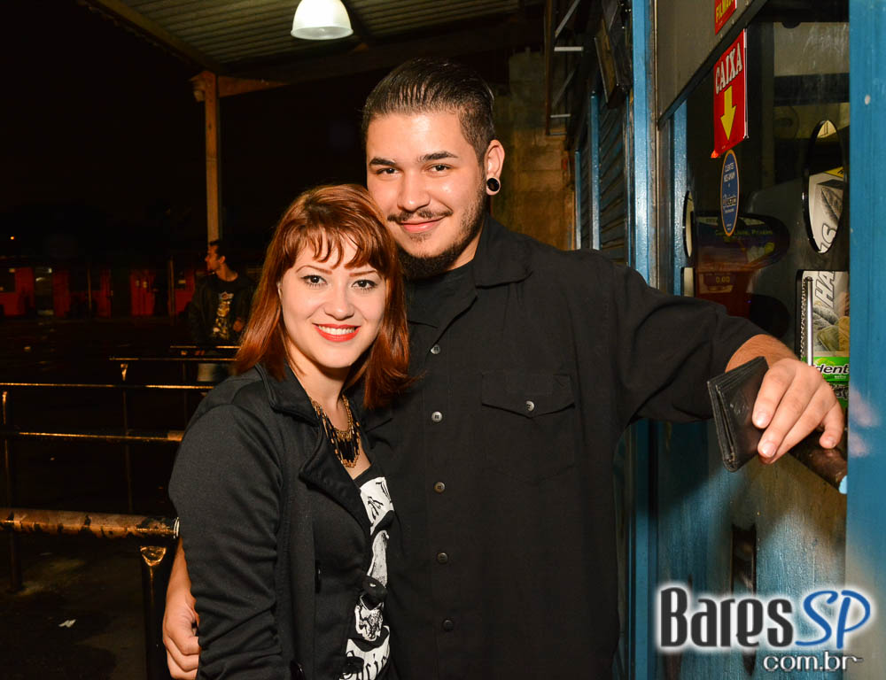 Covers com as bandas Ozzmozzy, Steel Tormentor, Master Piece e Eletric Eye animaram a noite do Aquarius Rock Bar Covers com as bandas Ozzmozzy, Steel Tormentor, Master Piece e Eletric Eye animaram a noite do Aquarius Rock Bar