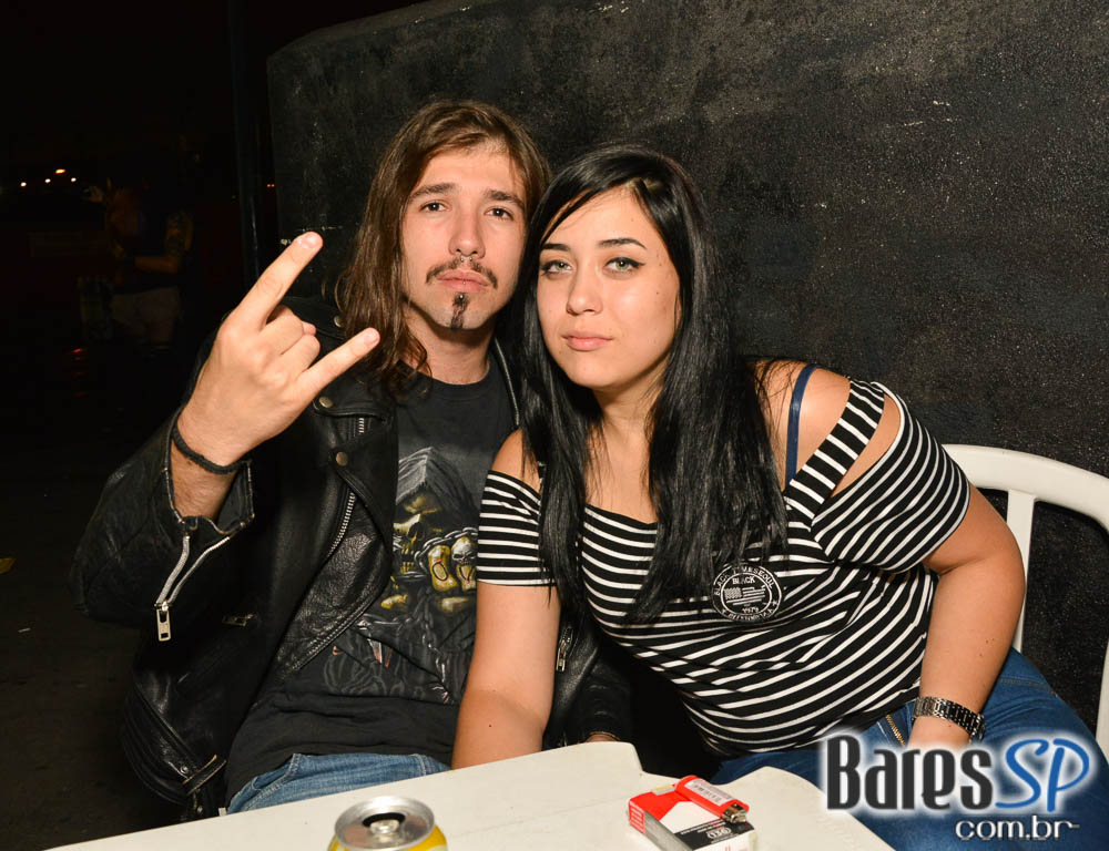 Covers com as bandas Ozzmozzy, Steel Tormentor, Master Piece e Eletric Eye animaram a noite do Aquarius Rock Bar Covers com as bandas Ozzmozzy, Steel Tormentor, Master Piece e Eletric Eye animaram a noite do Aquarius Rock Bar