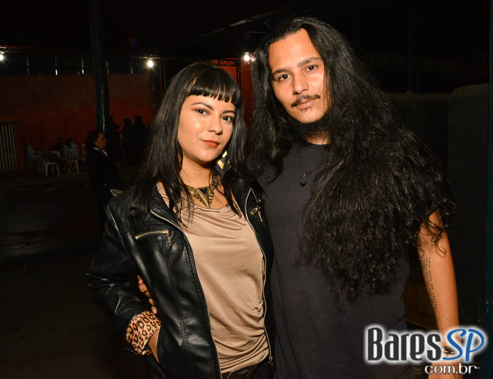 Covers com as bandas Ozzmozzy, Steel Tormentor, Master Piece e Eletric Eye animaram a noite do Aquarius Rock Bar Covers com as bandas Ozzmozzy, Steel Tormentor, Master Piece e Eletric Eye animaram a noite do Aquarius Rock Bar