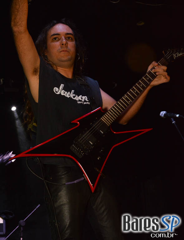 Covers com as bandas Ozzmozzy, Steel Tormentor, Master Piece e Eletric Eye animaram a noite do Aquarius Rock Bar Covers com as bandas Ozzmozzy, Steel Tormentor, Master Piece e Eletric Eye animaram a noite do Aquarius Rock Bar