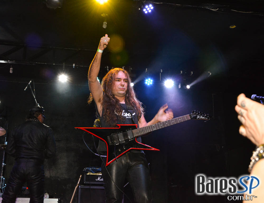 Covers com as bandas Ozzmozzy, Steel Tormentor, Master Piece e Eletric Eye animaram a noite do Aquarius Rock Bar Covers com as bandas Ozzmozzy, Steel Tormentor, Master Piece e Eletric Eye animaram a noite do Aquarius Rock Bar